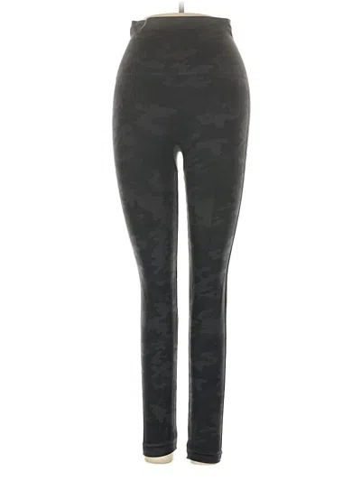 Pre-owned Spanx Casual Pants In Gray