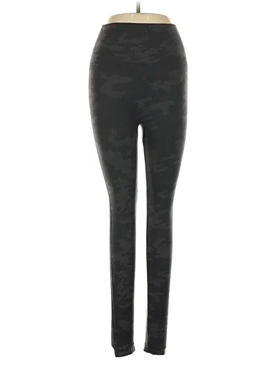 Pre-owned Spanx Casual Pants In Gray