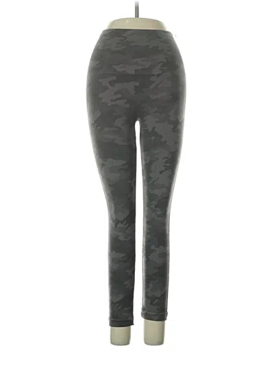 Pre-owned Spanx Casual Pants In Gray