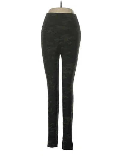 Pre-owned Spanx Casual Pants In Green