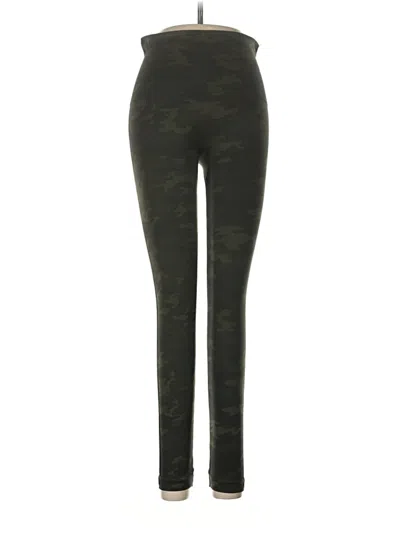 Pre-owned Spanx Casual Pants In Green