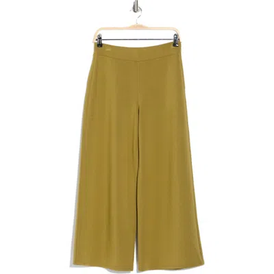 Spanx ® Crop Wide Leg Pants In Green