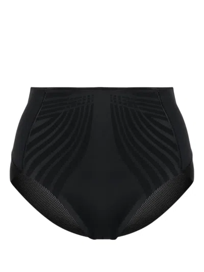 Spanx Haute Contour Briefs In Black