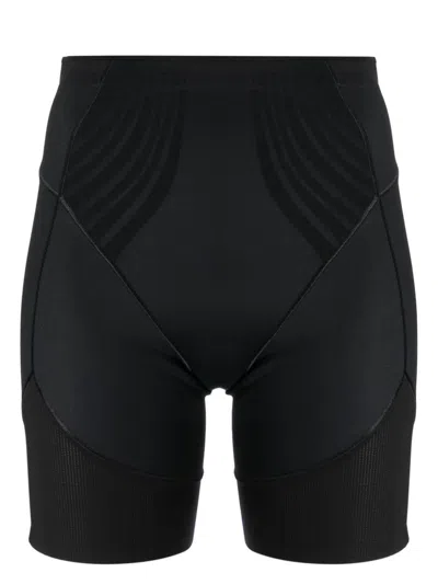 Spanx Haute Contour Short In Black
