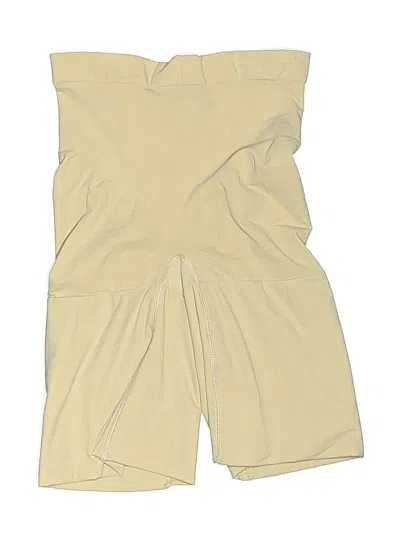 Pre-owned Spanx Khaki Shorts In Yellow