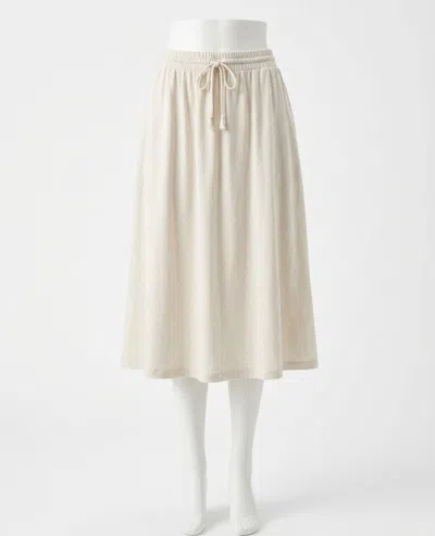 Spanx Luxe Drape Midi Skirt In Linen In White