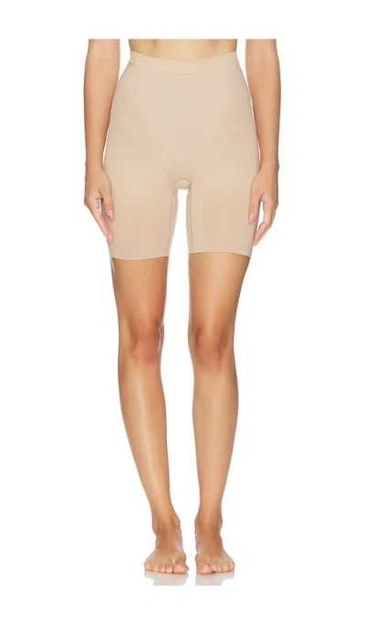 Spanx Sculpt Gofigure Mid Thigh Short In Neutral