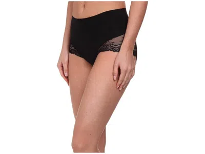 Spanx Shapewear For Women Undie-tectable Lace Hi-hipster Panty In Black