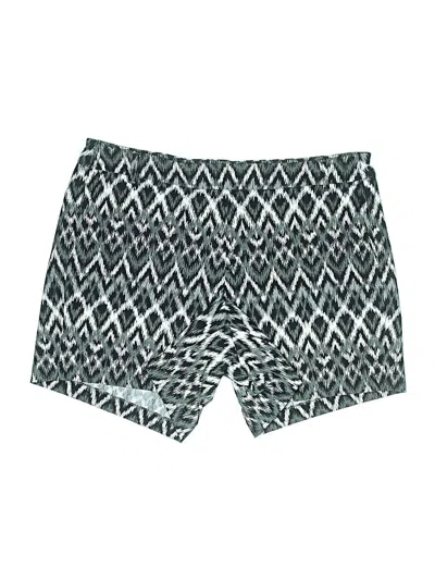 Pre-owned Spanx Shorts In Green