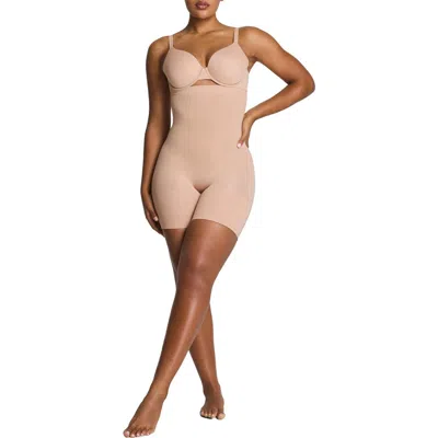 SPANX SPANX® SPANXSCULPT™ GOFIGURE HIGH WAIST SHAPER SHORTS