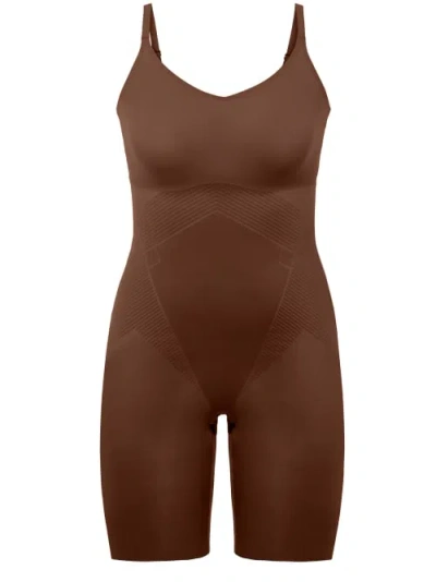 SPANX THINSTINCTS 2.0CLOSED BUST MID-THIGH BODYSUIT