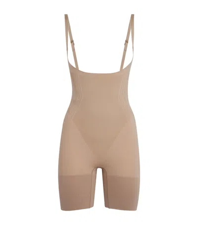 Spanx Sculpt Gofigure Open-bust Bodysuit In Neutral