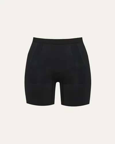 SPANX SPANXSCULPT ONCORE MID-THIGH SHORTS
