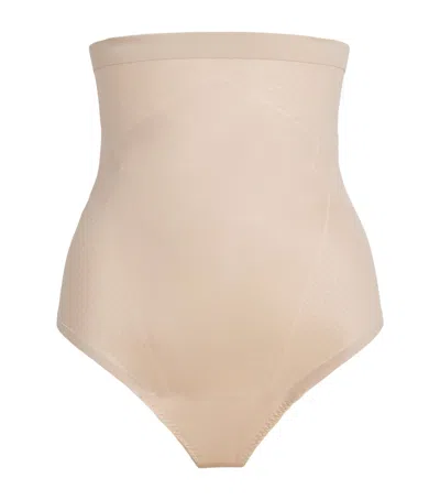 Spanx Shape Invisible Mid-thigh Short In Beige