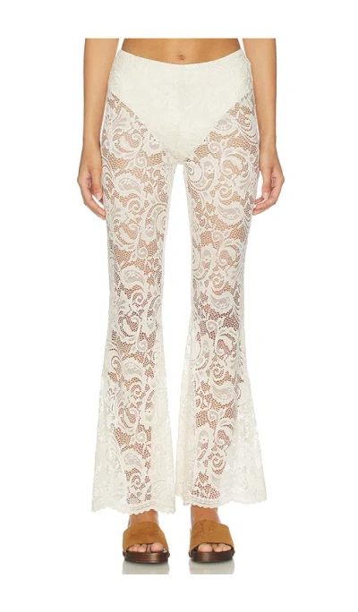 Spell Labyrinth Lace Bells In White