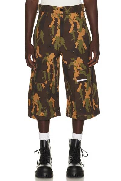Spencer Badu Camo Slashed Shorts In Brown