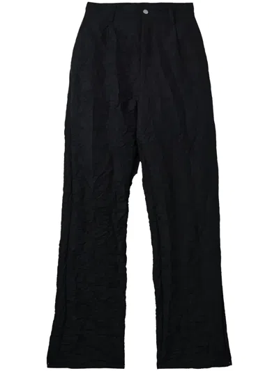 Spencer Badu Pleated Wrinkled Trousers In 黑色