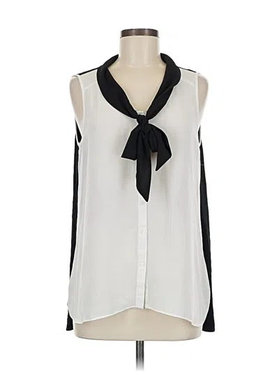 Pre-owned Spense Sleeveless Blouse In White