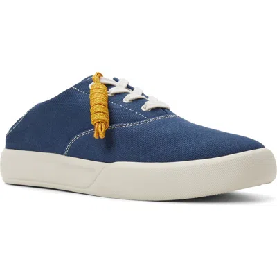 Sperry Coastal Sneaker In Blue