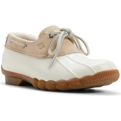 Sperry Saltwater™ 1 Eye Waterproof Duck Shoe In White