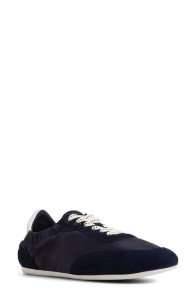 Sperry Slim Jogger Sneaker In Blue