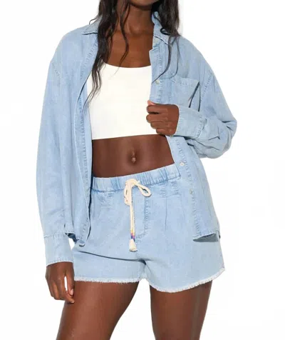 Spiritual Gangster Beaudry Chambray Shirt In Sunbleached Chambray In Blue