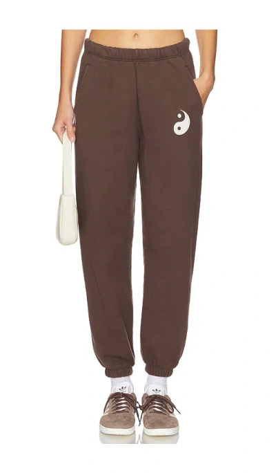Spiritual Gangster Yin Yang Sol Sweatpant In Brown
