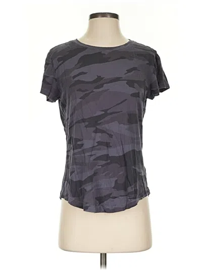 Pre-owned Splendid Active T-shirt In Gray