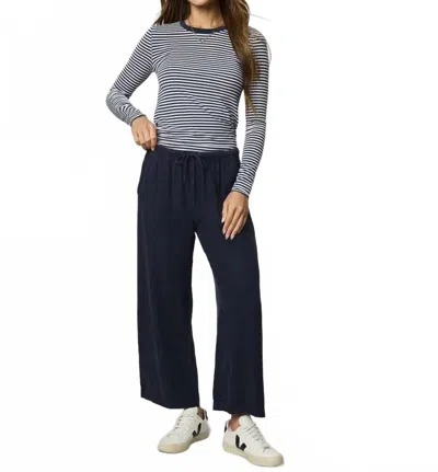 Splendid Angie Crop Wide Leg Pants In Navy In White