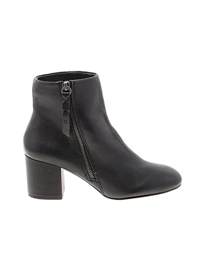 Pre-owned Splendid Ankle Boots In Black