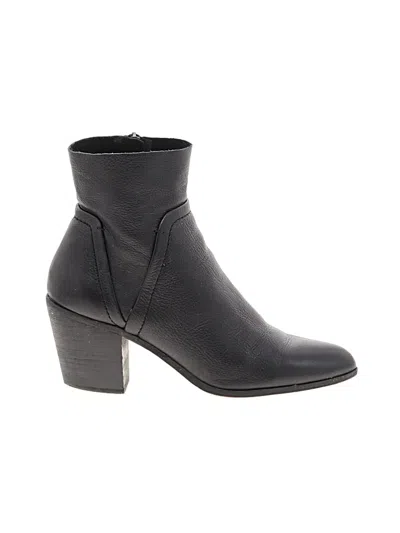 Pre-owned Splendid Ankle Boots In Black
