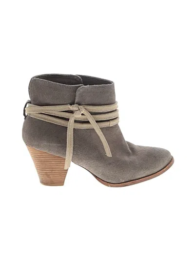 Pre-owned Splendid Ankle Boots In Gray