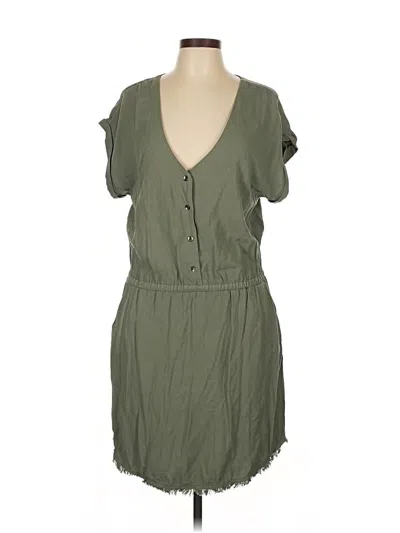 Pre-owned Splendid Casual Dress In Green