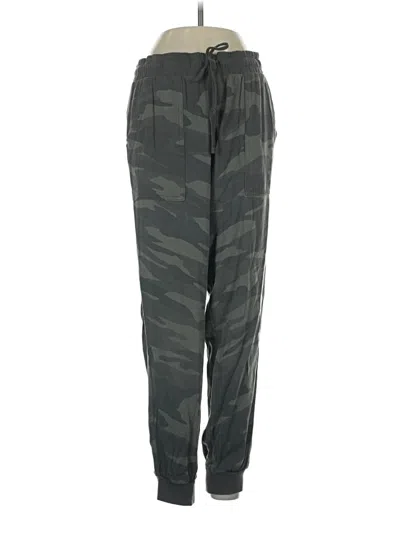 Pre-owned Splendid Casual Pants In Green