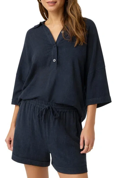 Splendid Coastal Top In Navy In Animal Print