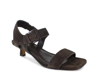Splendid Honey Sandal In Brown