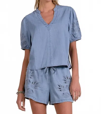 Splendid Jamie Denim Short Sleeve Top In Blue In Red