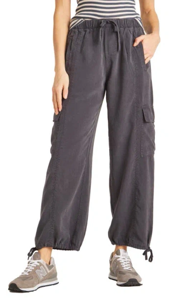 Splendid Kamryn Cargo Trousers In Lead