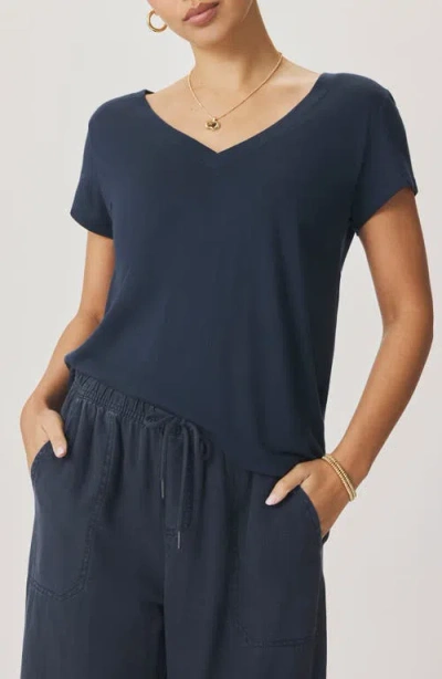 Splendid Lila Regen V-neck Cotton T-shirt In Blue