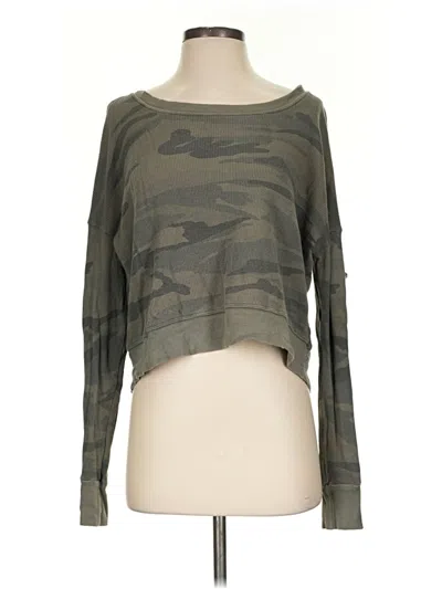 Pre-owned Splendid Long Sleeve T-shirt In Green