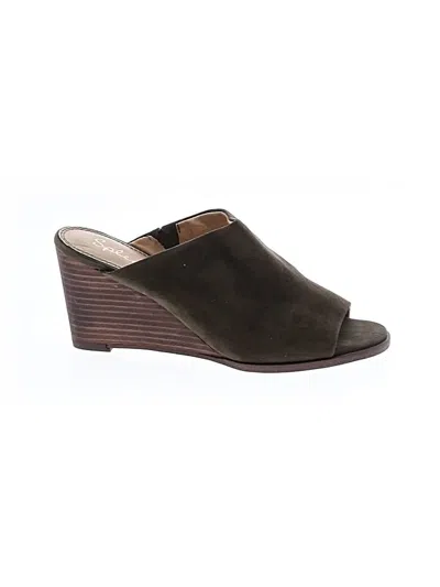 Pre-owned Splendid Sandals In Green