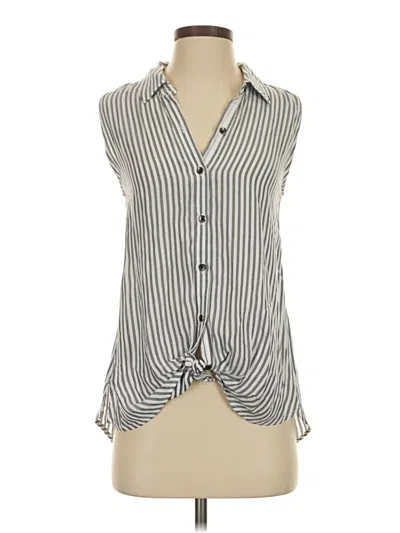 Splendid Sleeveless Button Down Shirt In Gray