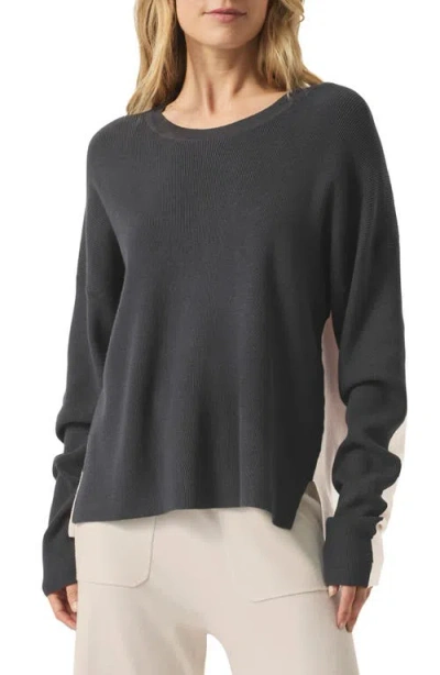 Splendid Veronica Two-tone Sweater In Lead/moonstone