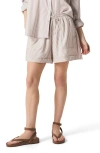 Splendid X @cellajaneblog Pull-on Poplin Shorts In Wood/white