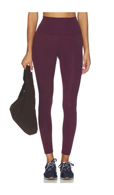 Splits59 Airweight Highwaist Legging With Pocket In Burgundy
