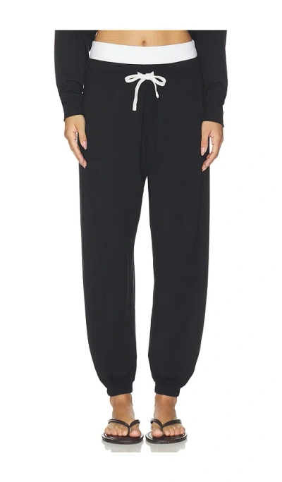 Splits59 Andie Dual Waist Sweatpant In 黑色、白色