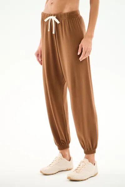Splits59 Andie Oversized Fleece Sweatpant In Brown