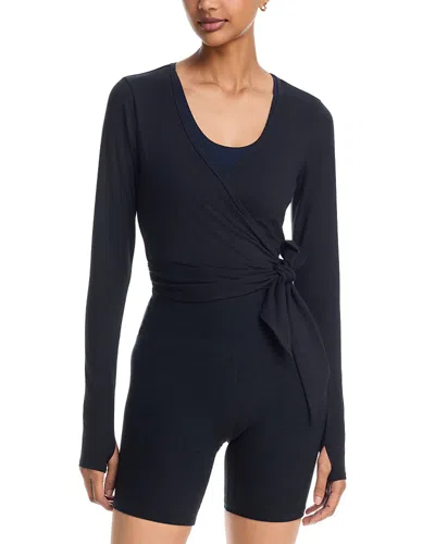 Splits59 Bella Airweight Lite Wrap Top In Black