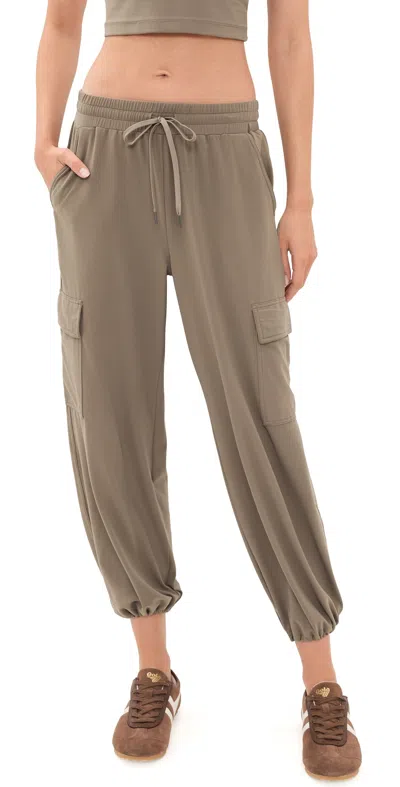 Splits59 Nico Airweight Cargo Pants Lentil In Gray