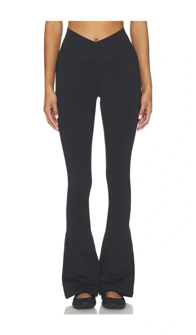 Splits59 Raquel Crossover Supplex Flare 32 Legging In Black